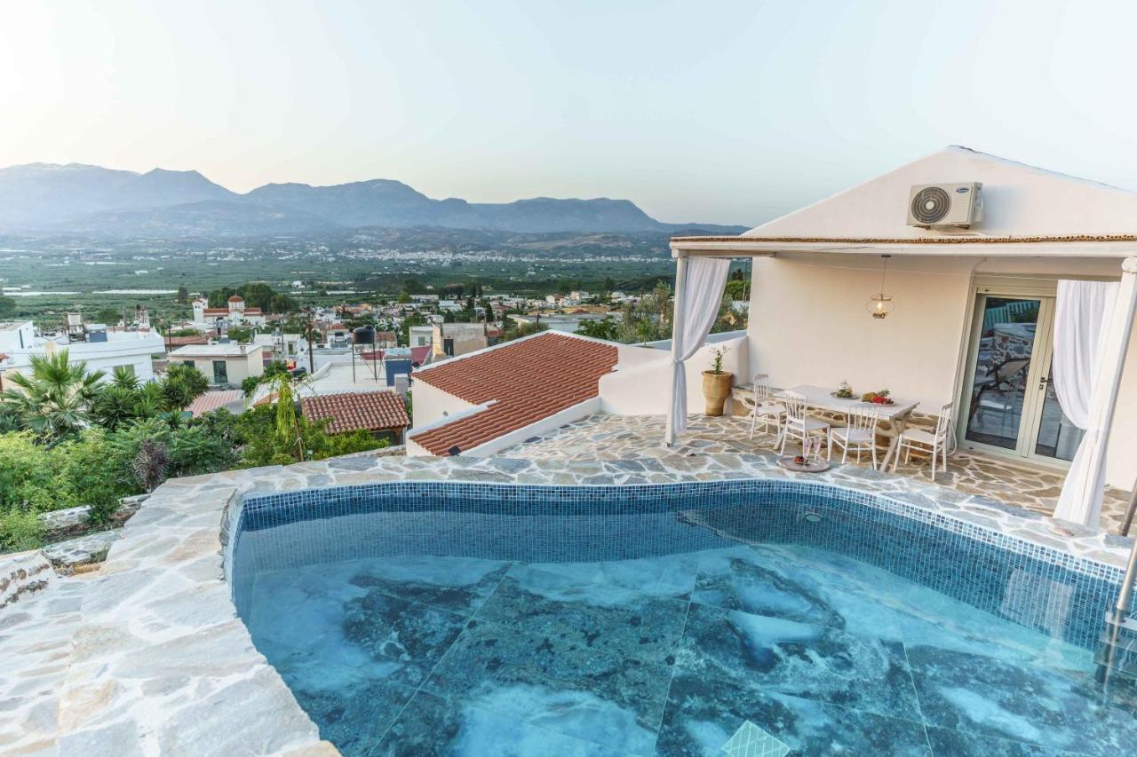 Villa Simantiri Pombia Extérieur photo