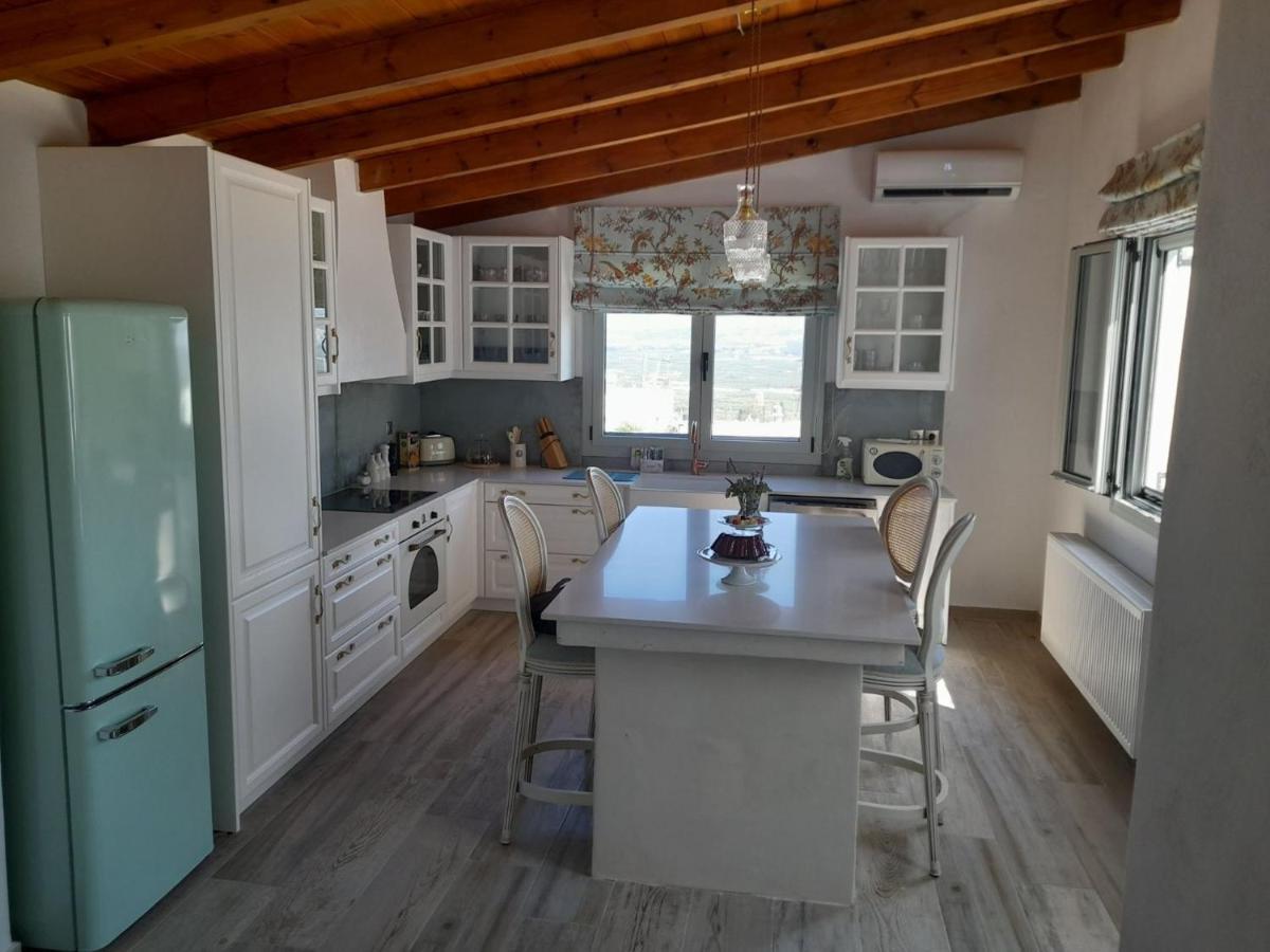 Villa Simantiri Pombia Extérieur photo